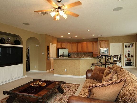 5th image of 22311 Baron Cove Ln