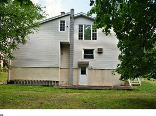 313 Washington St, Pennsburg, PA 18073