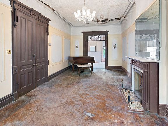 3rd image of 94 Mac Donough St