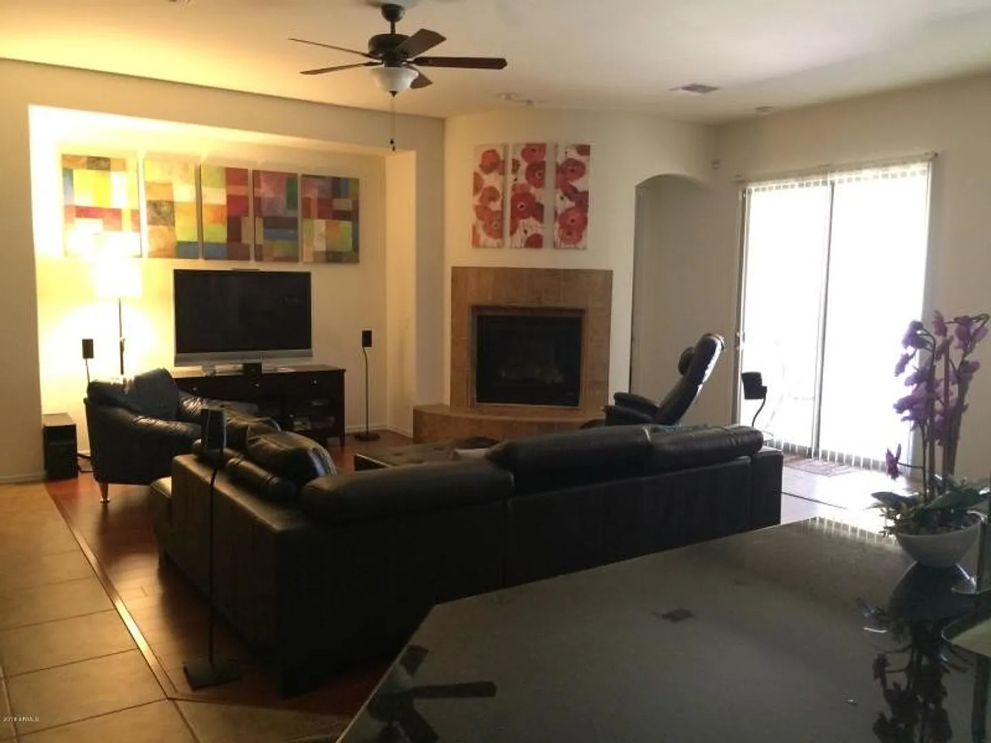 Gorgeous Large 5 Bedroom single level home with 3 car garage in North Phoenix with SOLAR ++Norter... — Photo 4