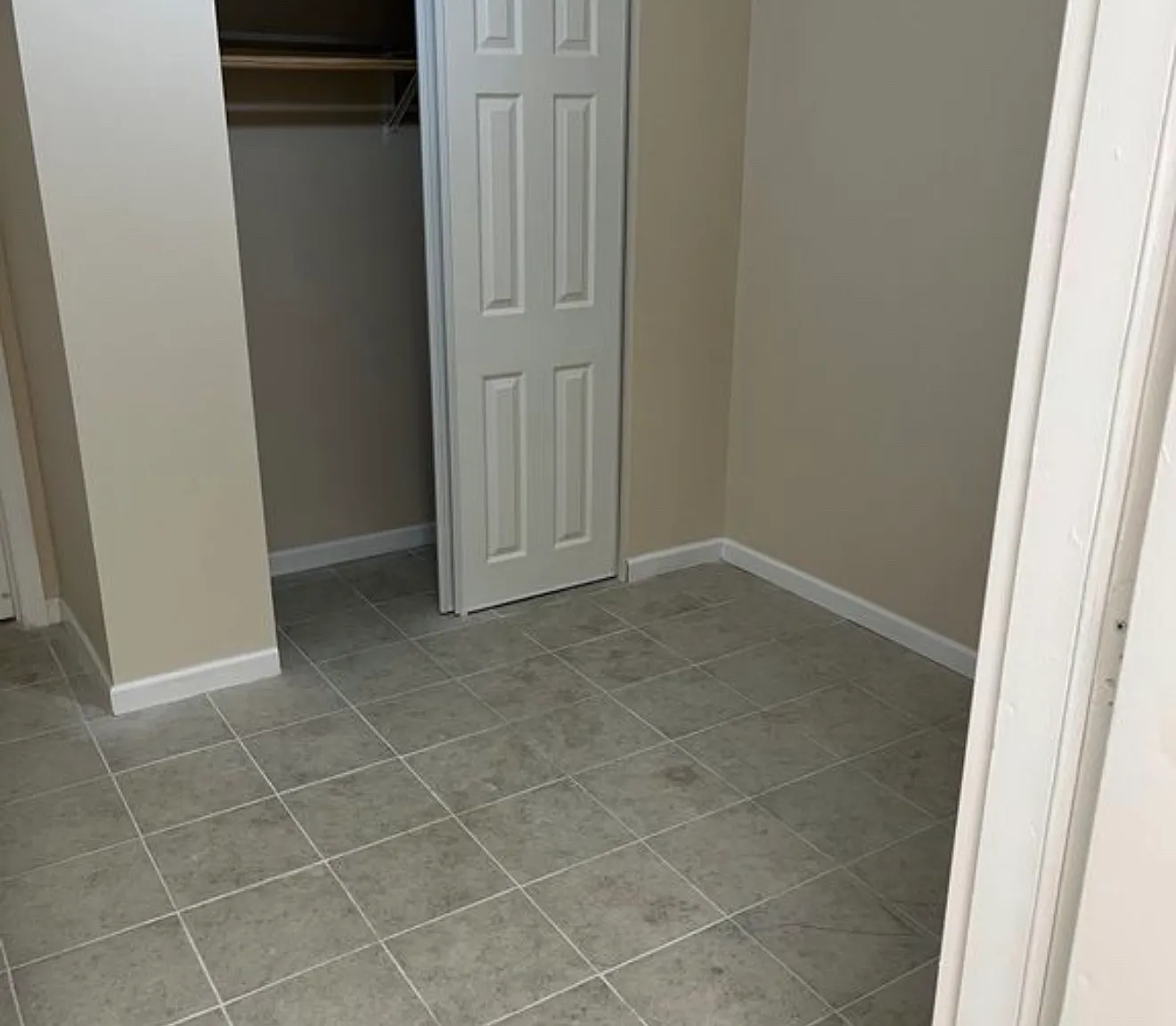3 bed, $2,950 — Photo 4