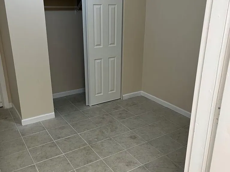 10 Dales Ave #1 — Photo 4