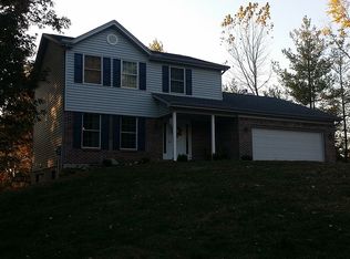 2580 Jenny Lynn Dr, Lawrenceburg, IN 47025