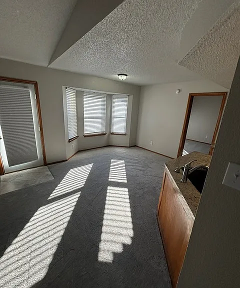 4313 W Pittsburg St — Photo 5