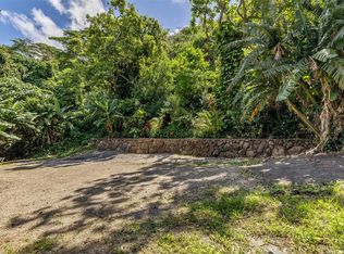 2640 Lai Rd #E, Honolulu, HI 96816