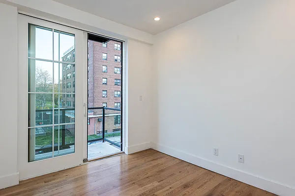 Rented by Nooklyn NYC LLC | media 26