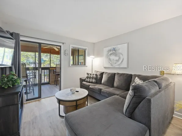 239 Beach City Rd APT 1317, Hilton Head Island, SC 29926