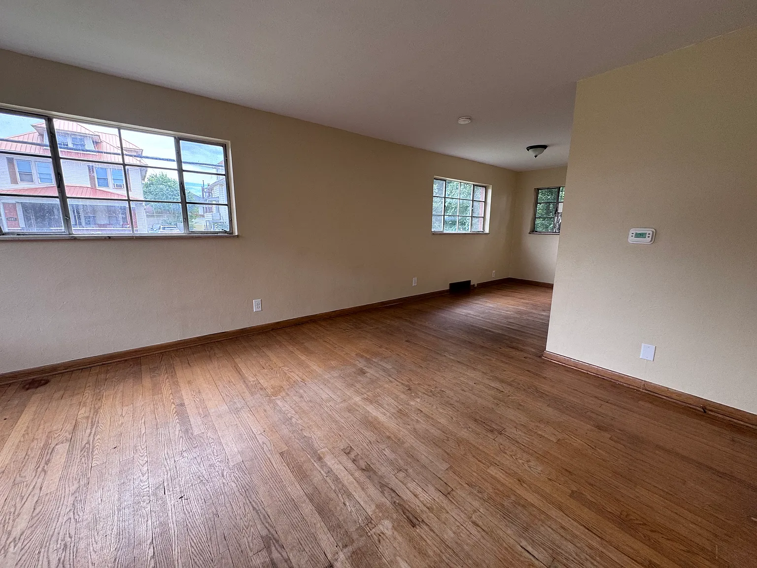2 bed, $750 — Photo 3