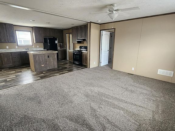 2nd image of 85 Deerfield Pines Dr