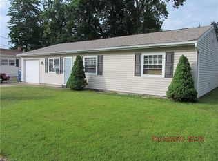 1031 Woodglen Ave, Newton Falls, OH 44444