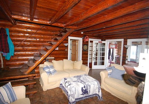 2nd image of 3210 SW Beach Ave