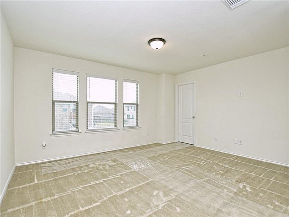 5th image of 7900 Bassano Dr
