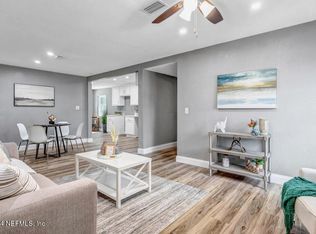 2795 Rainbow Cir E, Jacksonville, FL 32217