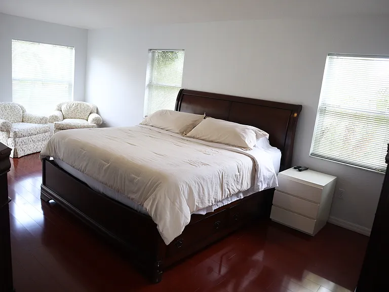 2951 Marbella Dr — Photo 9