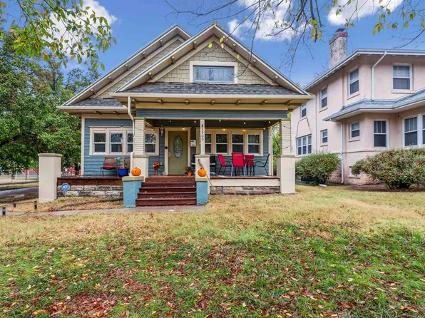 3900 E Douglas Ave, Wichita, KS 67208