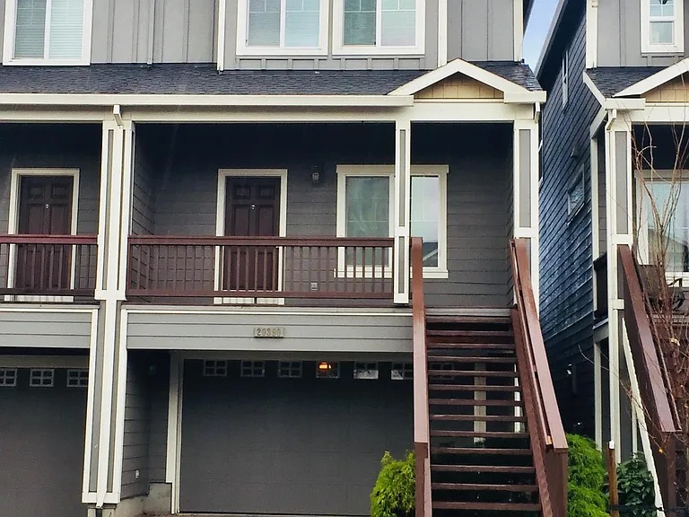 20390 Noble Ln — Photo 1