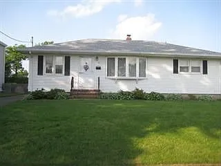 10 Arcadia Ln photo 1