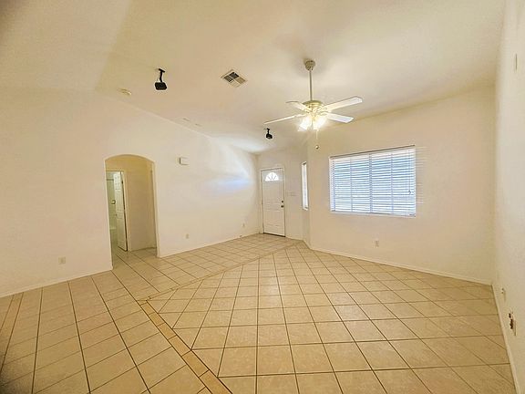 4th image of 9654 E 38th Pl