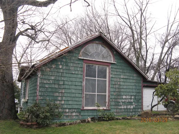 4736-38-42 Old French Rd, Erie, PA 16509