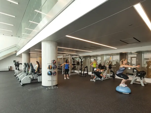 43-10 Crescent Street image 11 of 17