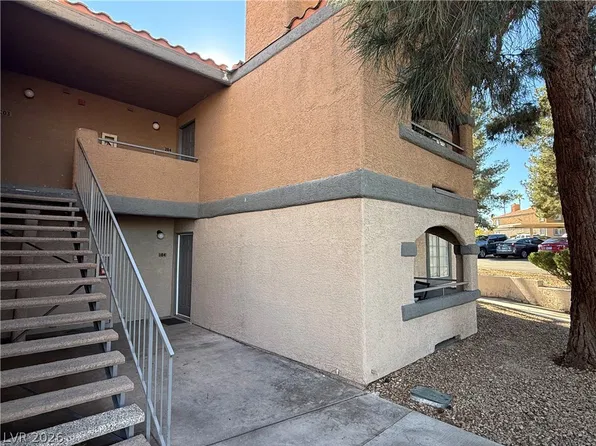 240 Mission Catalina Ln APT 204, Las Vegas, NV 89107