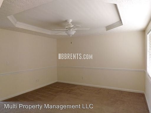 3rd image of 106 Dartmouth St