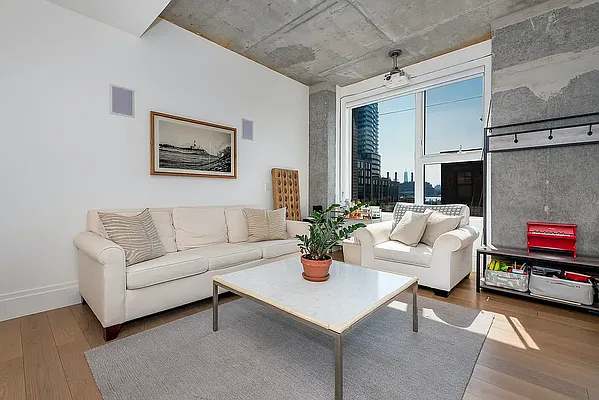 Rented by Compass | media 3