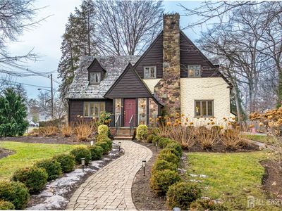 143 Lake Ave, Metuchen, NJ, 08840