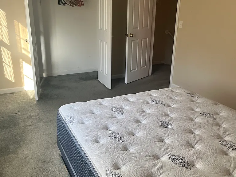 24 Central Ave — Photo 10