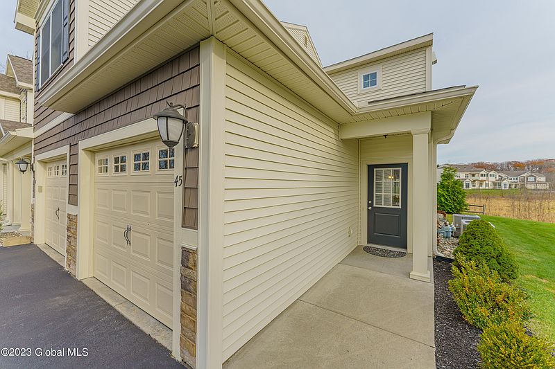 3rd image of 45 Whitaker Drive