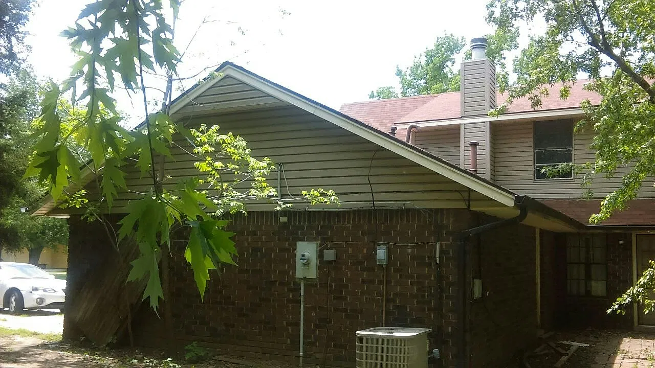 1401 North Juniper Avenue — Photo 1