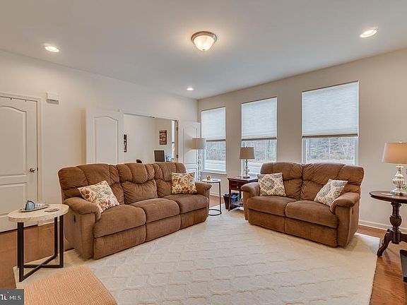 4th image of 4 Surveyors Way