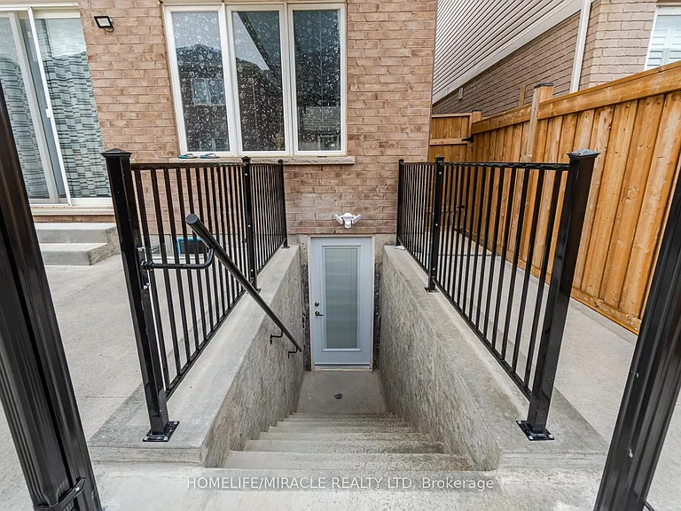 15 Averill Rd #2 — Photo 22