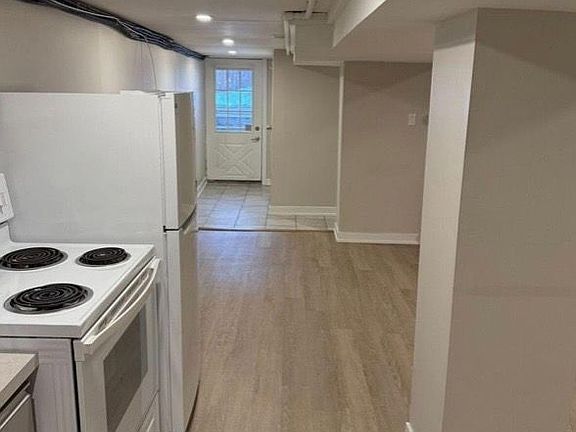 2nd image of 20 Birch Ave #3