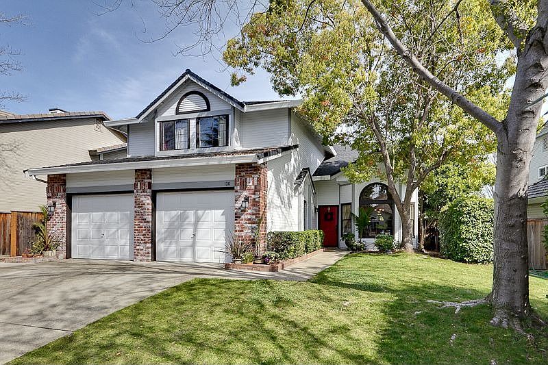 136 Hazelmere 