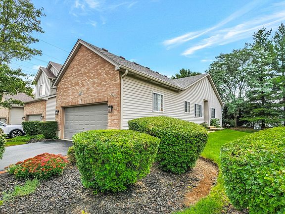 2nd image of 1321 Dancing Bear Ln