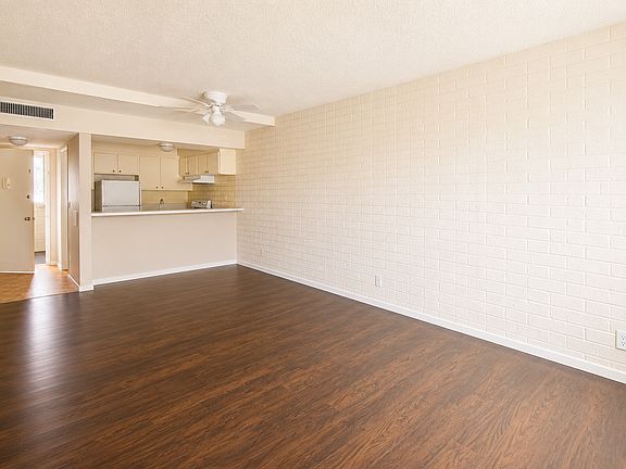 2nd image of 503 S La Fayette Park Pl #406