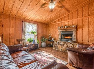 3015 Old Sherman Rd, Whitesboro, TX 76273