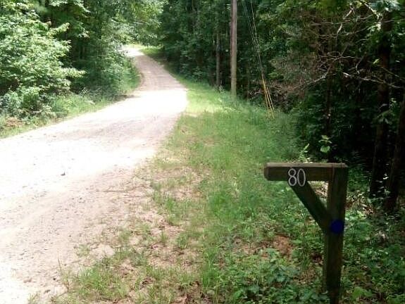 4th image of 80 Beaver Run Ct