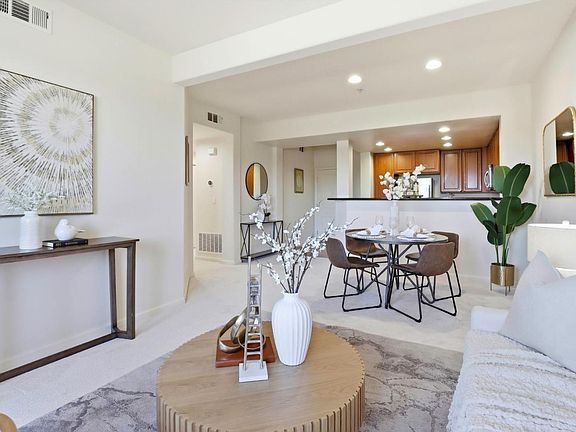 5th image of 1883 Agnew Rd Unit 209