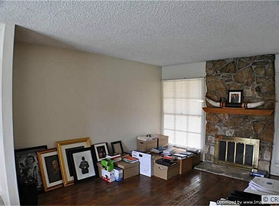 5th image of 9410 Carnation Dr