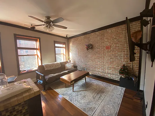 Rented by Highline Residential | media 39