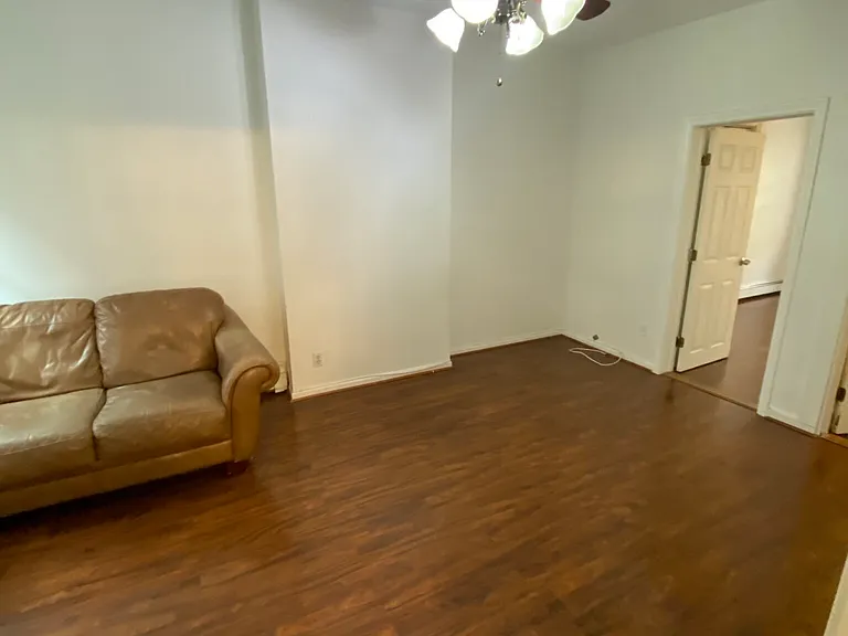 32 Cunard St #3 — Photo 9