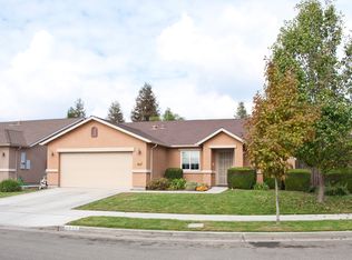4626 W Rialto Ave, Visalia, CA 93277
