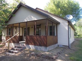 22092 Prentice Rd, Summers, AR 72769