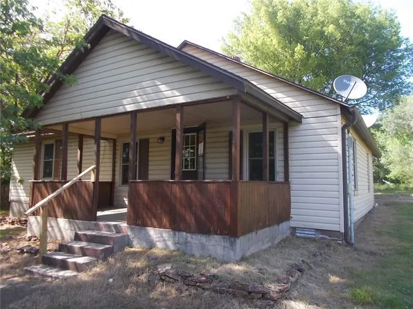22092 Prentice Rd, Summers, AR 72769