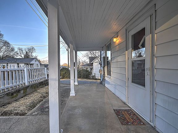 5th image of 625 E Pine St