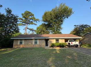 3 Finch Dr, Longview, TX 75605