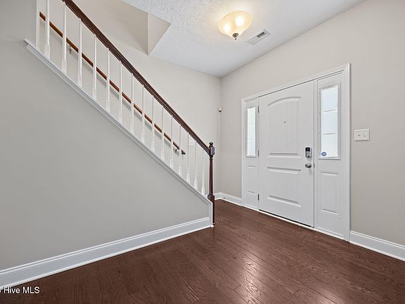 2nd image of 723 N Chapin Road