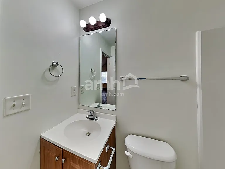 19140 Kanawha Dr — Photo 16
